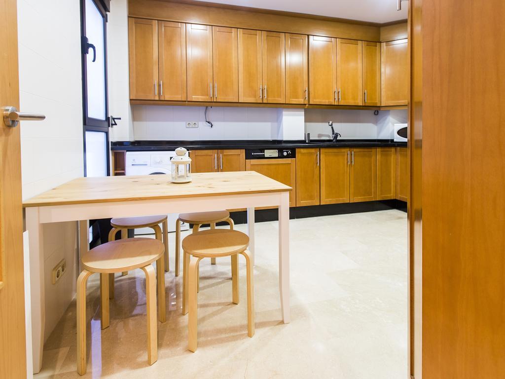 Total Valencia Center Apartment Phòng bức ảnh